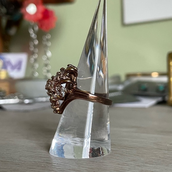 • Vintage Bouquet Ring • - Picture 6 of 16